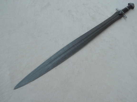 Celtic Wolf Leafblade